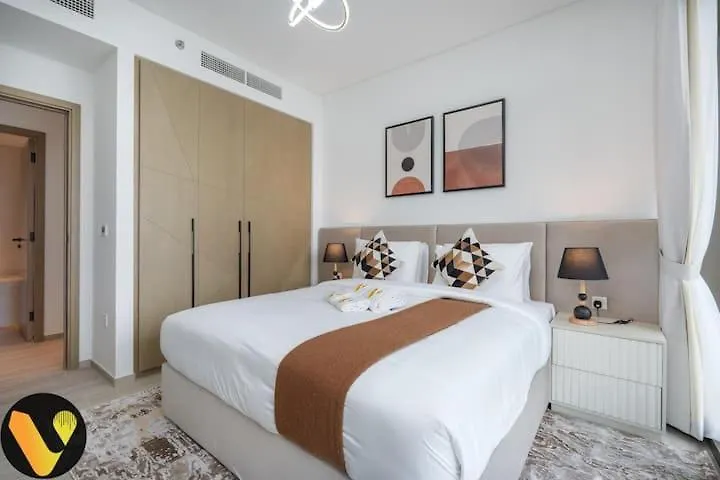 Apartment Vogue Palace Residences, Dubai Creek Harbour