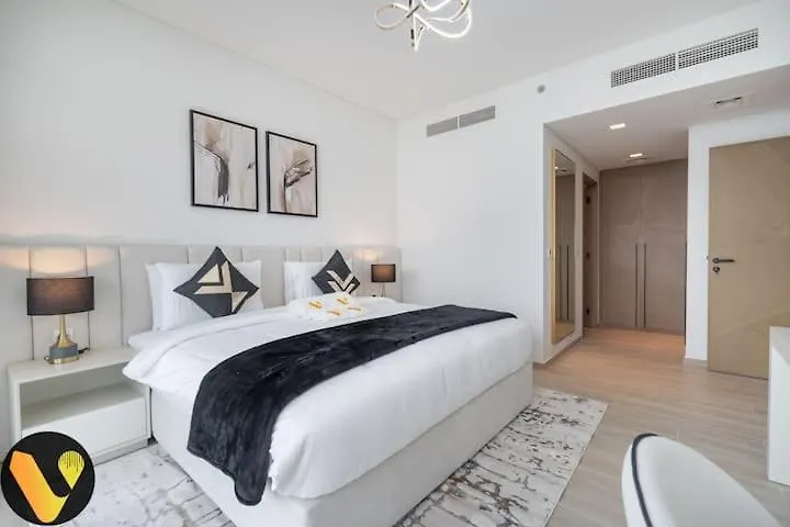 Apartment Vogue Palace Residences, Dubai Creek Harbour